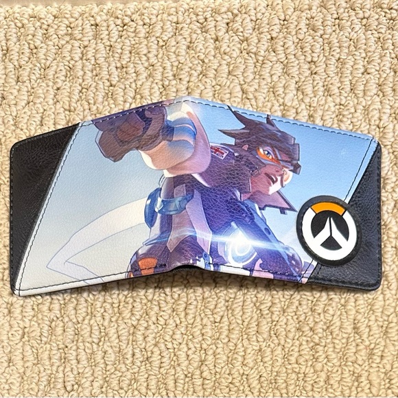 Overwatch Wallet - Picture 2 of 5